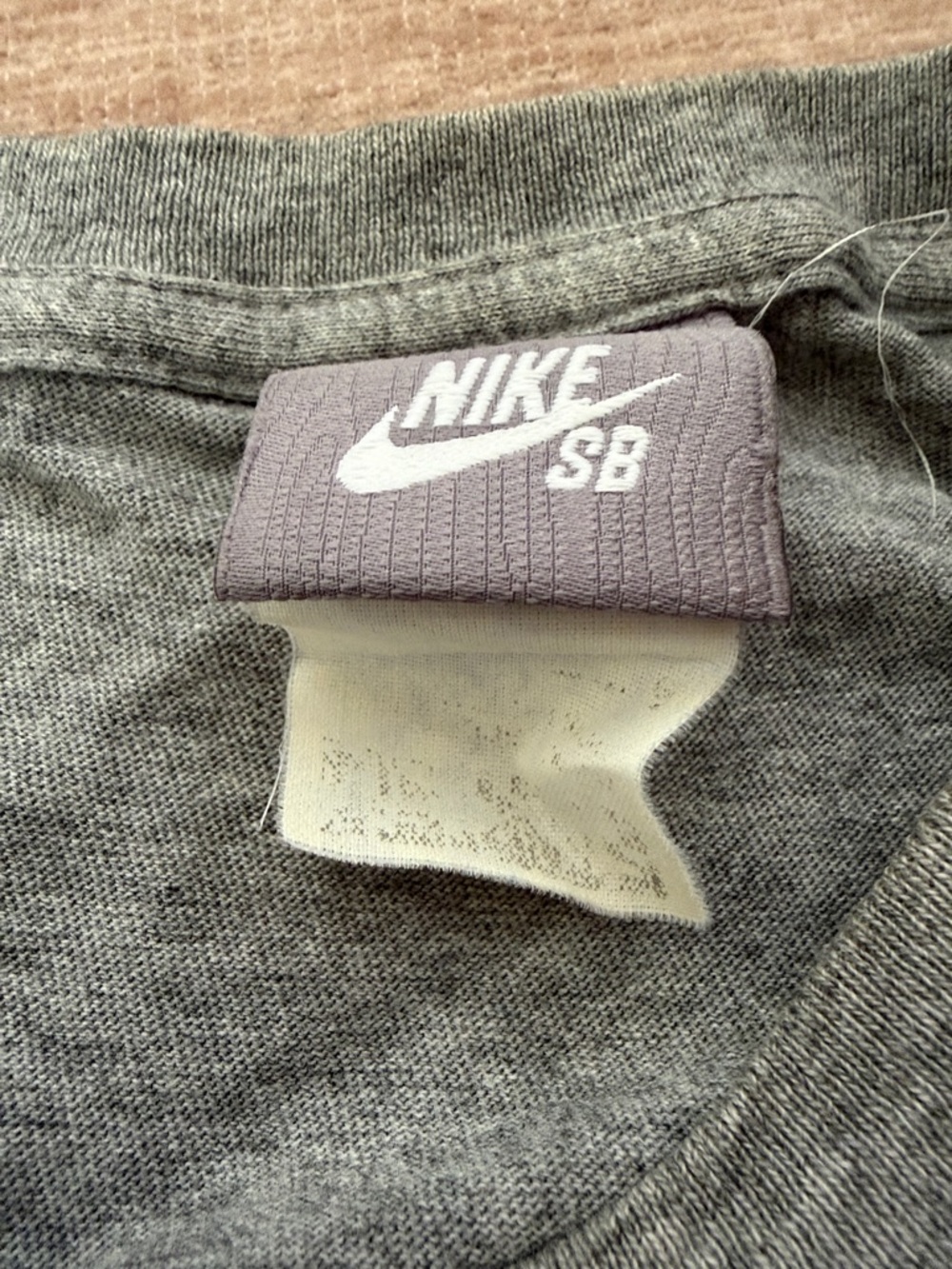 Nike SB Raglan Baseball Shirt - Picture 2 of 3
